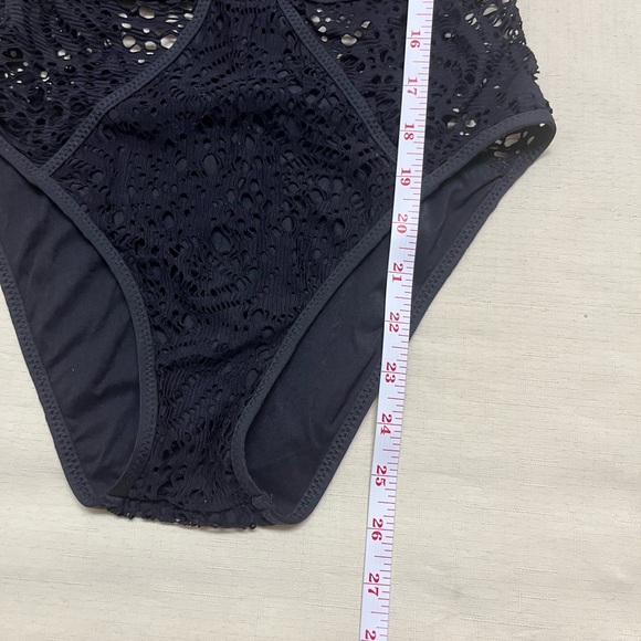 BECCA S black crochet plunge swimsuit - Picture 3 of 9